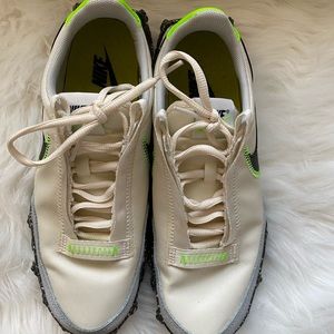 ❤️Nike Waffle Women’s Sneakers